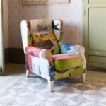 Oscar chair from Fama
