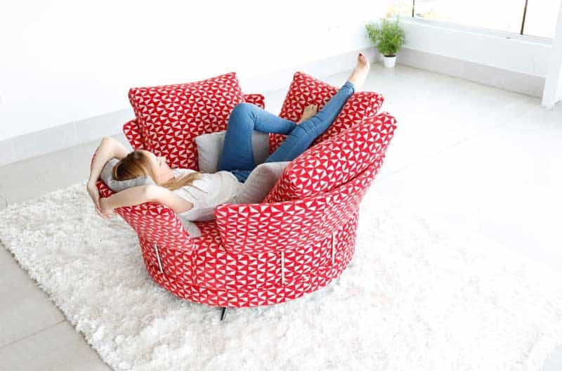 Pacific O chair from Fama - Mia Stanza