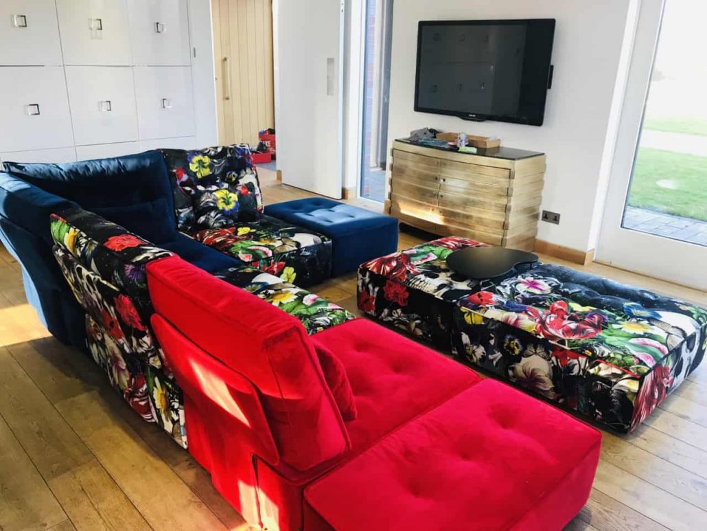 Arianne Love Corner Sofa
