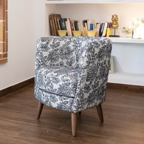 Peque chair from Fama