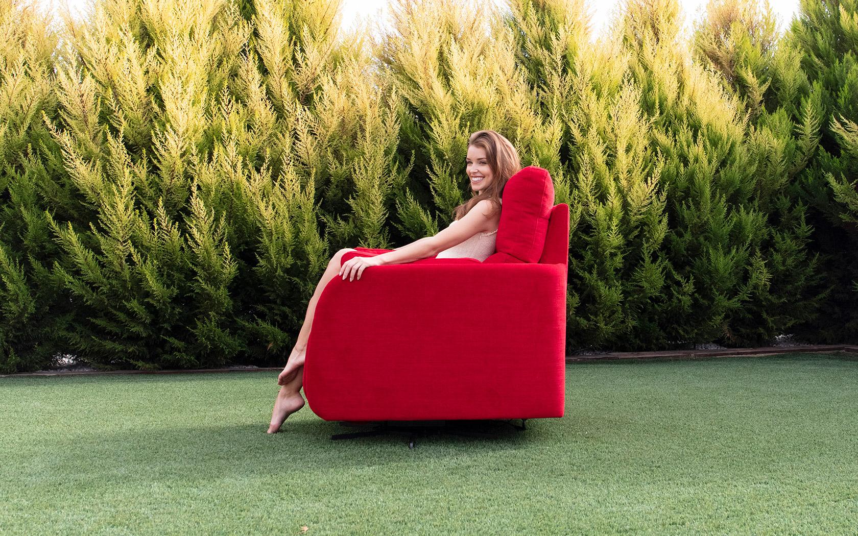 Adan Fabric Chair - Electric Recliner, Swivel from Fama - Image 8