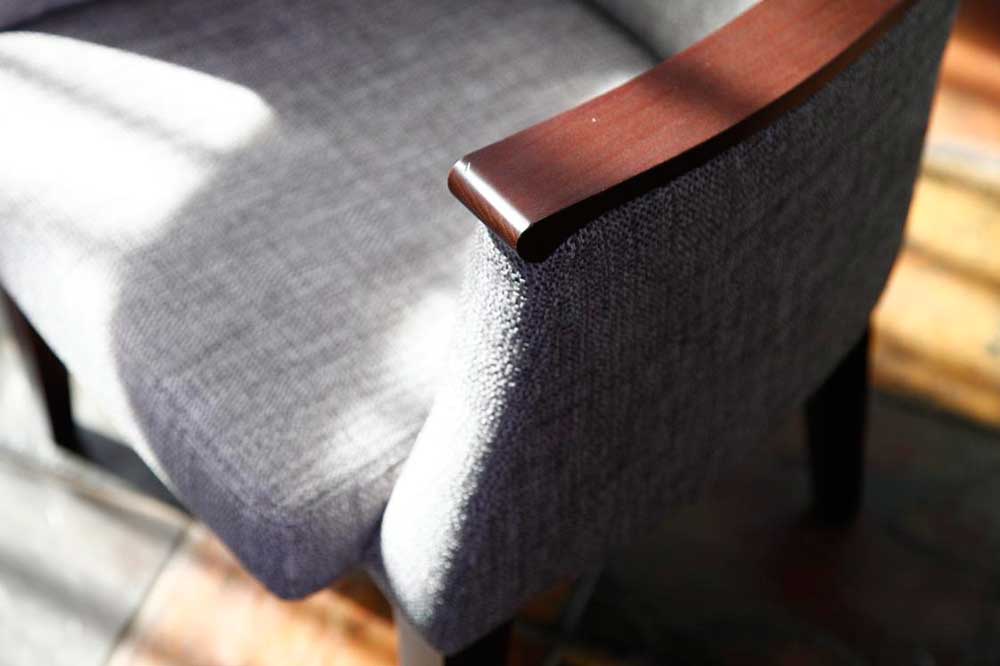 Fama - Betty Chair - Image 5