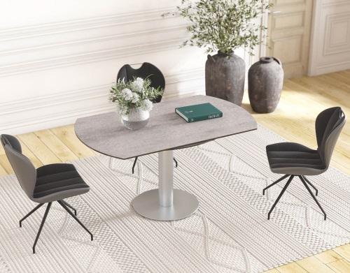 Luna Extending Table from Akante - Image 7