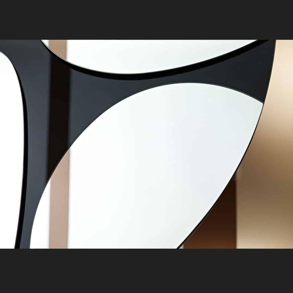 Pebbles Mirror from Deknudt - 125cm x 83cm - Image 4
