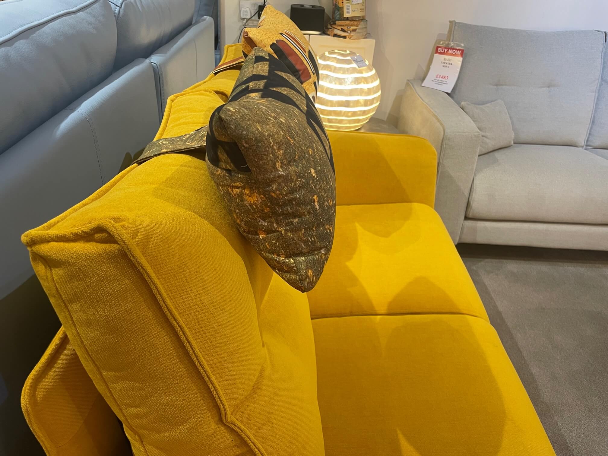 Bari headrests