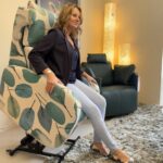 Kim power, rise recliner