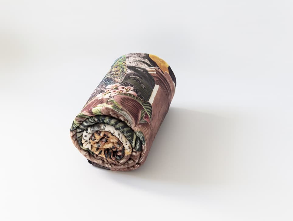 Tamarindo throw from Fama