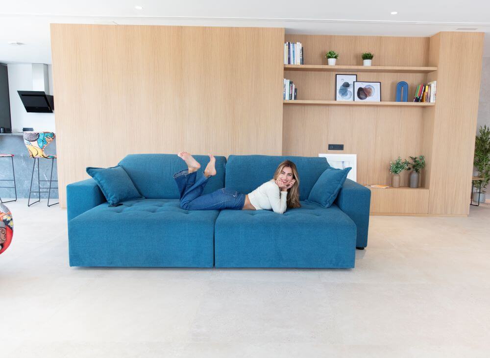 Paradis sofa from fama