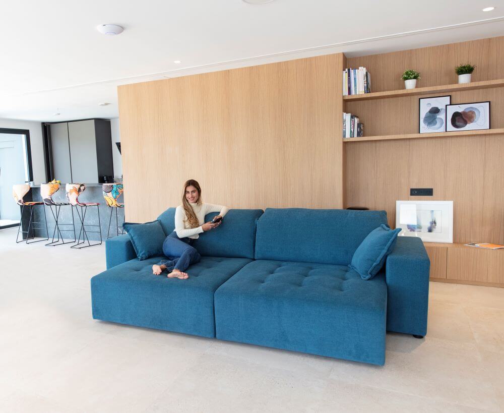 Paradis sofa from fama