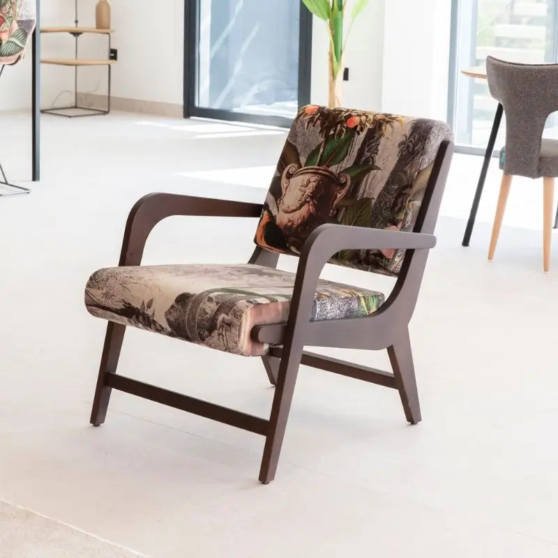 Boomerang Chair From Fama