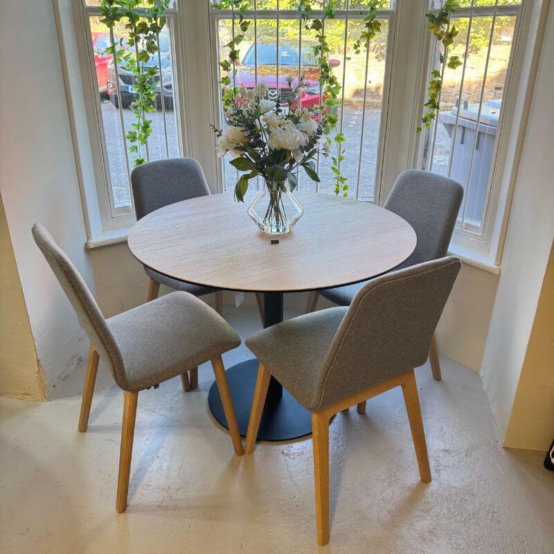 Clearance Dining
