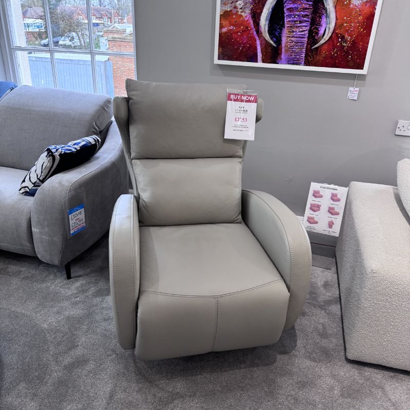 Kim elctric Recliner - Ex-Display